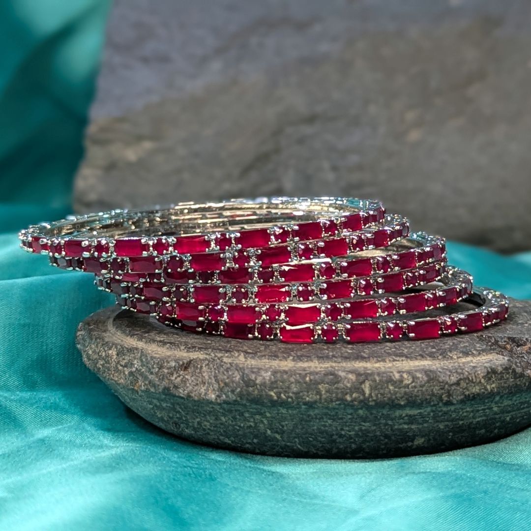 Zircon Red Bangle Set 1560