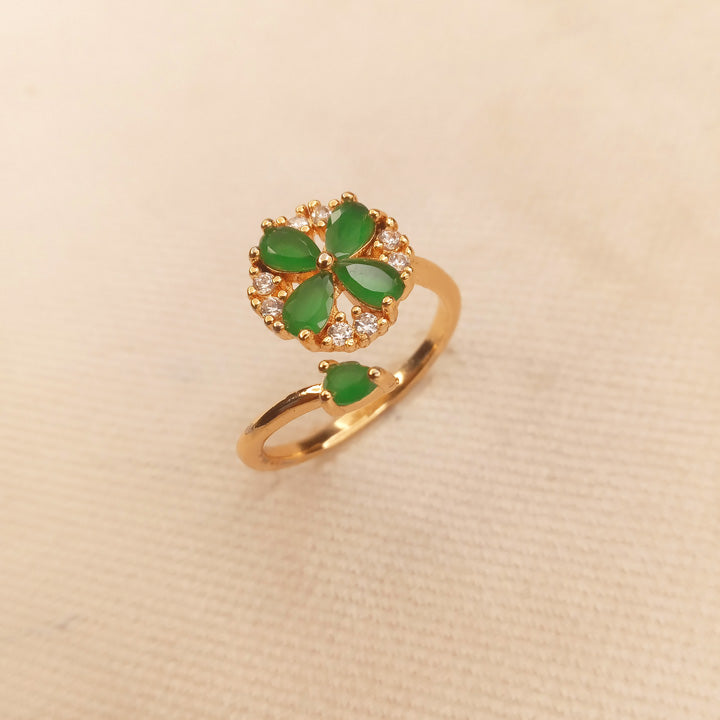 adjustable green ring