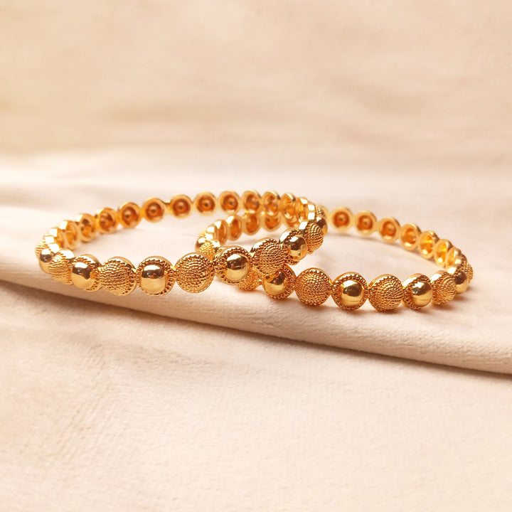 kundan bangles