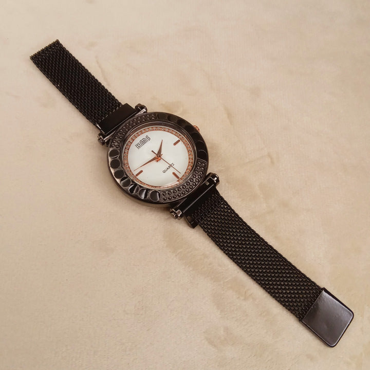Black Magnet Strap Watch 0574