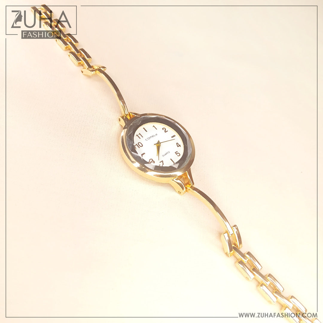 Stylish Golden Ladies Watch 0106