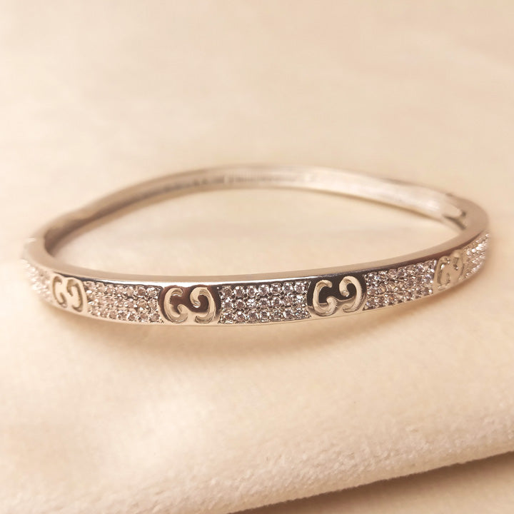 Silver Kara Bangle 0753