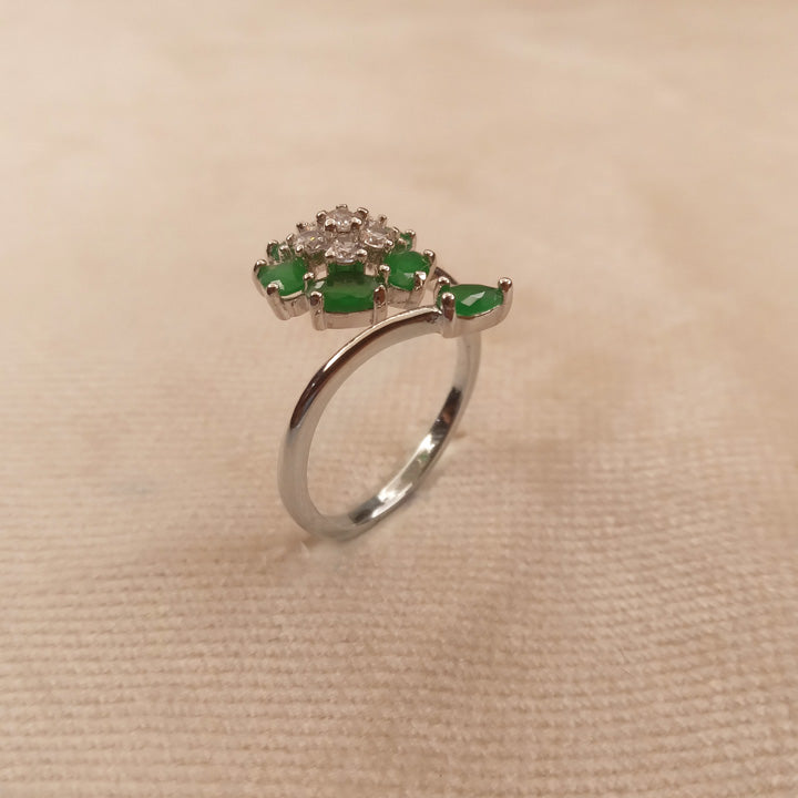 adjustable green ring