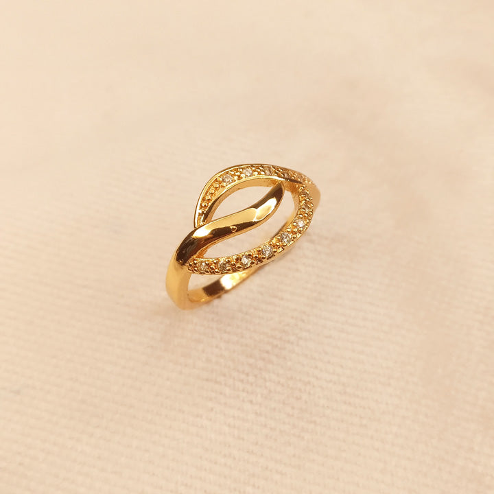 Gold Style Ring for Girls 0600