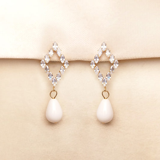Crystal Pearl Earrings 0678