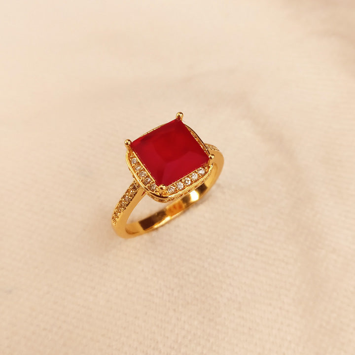 Golden Red Ring 0595
