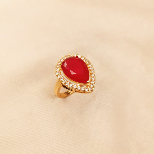 Elegant Red Ring 0611