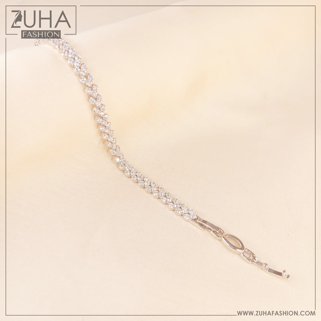 Premium Silver Bracelet 3258