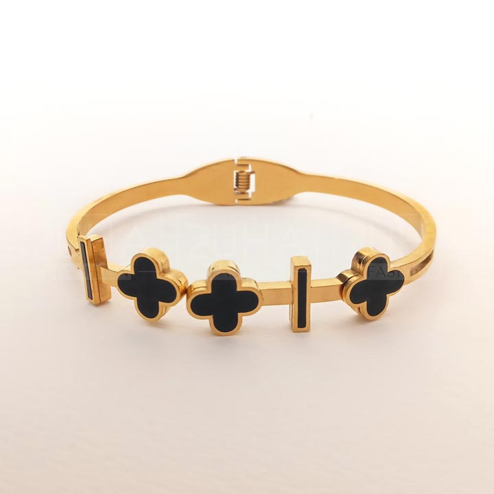 Black Clover Bracelet 0929