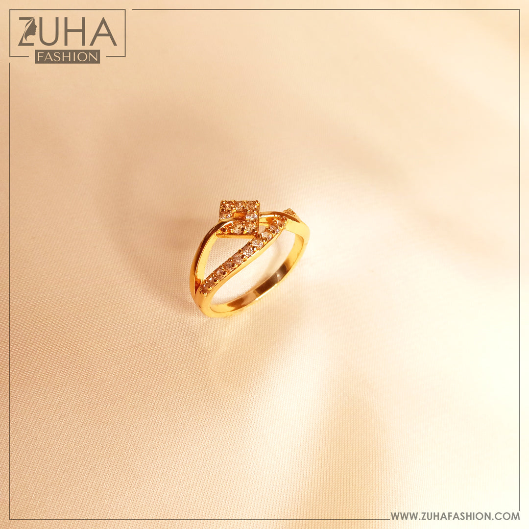 Casual Golden Ring 0102