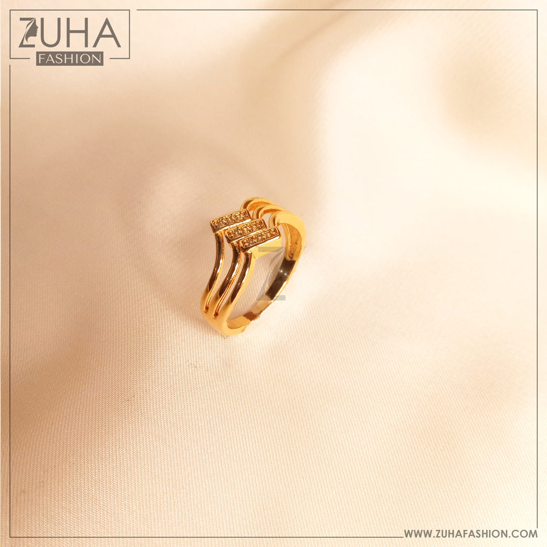 Casual Golden Ring 0105